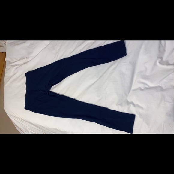 Hollister dark blue leggings small - Picture 4 of 4
